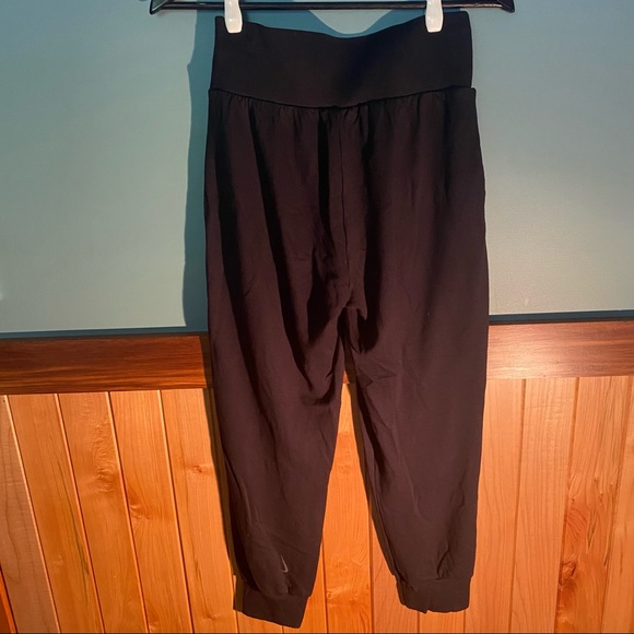 Nike Yoga Joggers - Picture 5 of 5